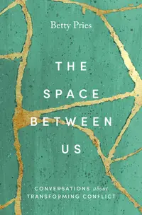 在飛比找誠品線上優惠-The Space Between Us: Conversa