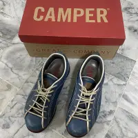 在飛比找蝦皮購物優惠-Camper寶藍色鞋