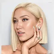 Gwen Stefani Inspired Wig Straight Asymmetrical Wig Short Light Blonde Synthetic Hair Women's Fashionable Design Soft Natural Blonde