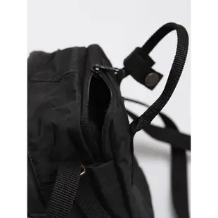 Fjallraven Kanken Sling 小狐狸 瑞典 肩背包 小背包 帆布 黑色 小型 側包 胸包 斜包 隨身包