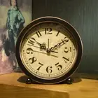 Delicate Mute Bedside Clock European Style Simple Digital Clock Tabletop
