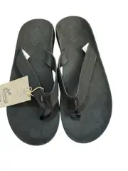 Chaco Men's Size 10 Lowdown Flip Black Slide Thong Sandal Classic Leather