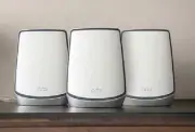 NETGEAR Orbi Tri-Band WiFi Whole Home AX6000 Mesh System 3-pack Up 8,000 sq. ft.