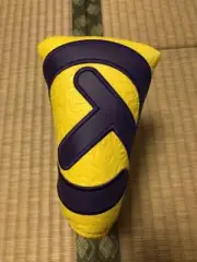 Mid Mallet Circle T Putter cover Yellow Titleist Scotty Cameron