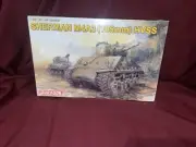 DRAGON 1:35’39-‘45 SERIES SHERMAN M4A3(105MM)HVSS