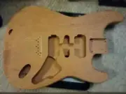 African Mahagony Guitar body. Custom Made. Excellent. Hand Made.