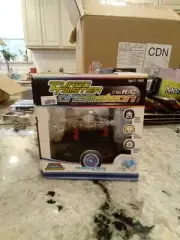 Mindscope Turbo Twister Chameleon 27 Mhz R/C