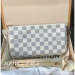 LV 路易威登 DAMIER AZUR 帆布 白色棋盤格 配飾包 麻將包 腋下包 單肩包 N41207