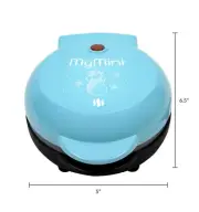 Nostalgia My Mini Snowman Waffle Maker NEW