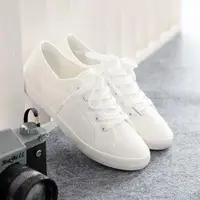 在飛比找ETMall東森購物網優惠-環球純色小白鞋女2024夏季新款森女平底帆布鞋韓版文藝白色帆