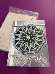Feathered Snowflake Tree Skirt