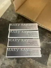 Mary Kay Creme Lipstick (Sunlit Sand) #035993 .13 oz New in Box