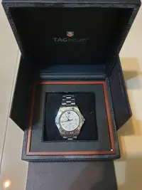 在飛比找Yahoo!奇摩拍賣優惠-TAG－HEUER白面機械錶