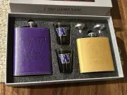 Huskies Leather Flasks Set