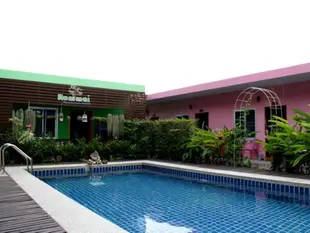 羅曼林南度假村Rommai Rimnaam Resort