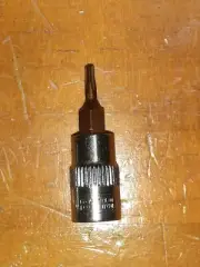 T8 - 1/4" drive Torque Torx socket Bit. CRV. MO. Solid without hole