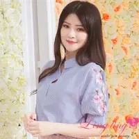 在飛比找PChome24h購物優惠-lingling A3729-01自信滿分V型圓領袖子繡花前