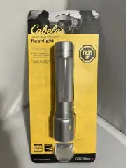 Cabela’s Dusk Busker 4AA Flashlight NEW Sealed -360 Lumens To 220 Meters