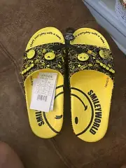Crocs Men's 8/Women's 10 Classic Smiley Slide Sandals Lmn /Blk LIMITED
