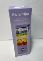 BLENDJET 2 Portable Blender Personal Smoothie Maker Cordless Rechargeable Purple