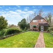Red Leaves - Two Bedroom House, Sleeps 4