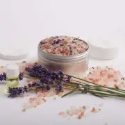 Bee & Bumble Lavender Body Scrub Soap Making Kit