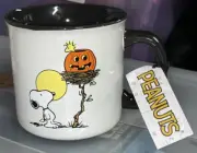 SNOOPY / PEANUTS GANG HALLOWEEN COFFEE MUG - SNOOPY & WOODSTOCK IN NEST