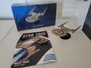 USS Discovery NCC-1031 Eaglemoss XL with magazine