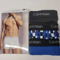 在飛比找momo購物網優惠-【Calvin Klein 凱文克萊】2022男時尚棉質黑藍