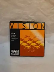 Thomastik Vision 4/4 Violin Strings Strong 4/4 Size Set