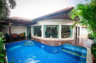 Royal Pool Villa, Pattaya