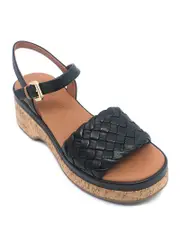 Gentle Souls by Kenneth Cole Women's Dorris Sandals