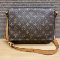 在飛比找蝦皮購物優惠-LOUIS VUITTON 路易威登 肩背包 M51257 