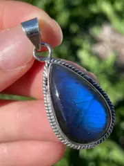 Labradorite Teardrop Shaped Pendant | Sterling Silver 925 I39