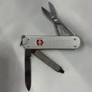 VICTORINOX Snap-on Multi Tool Champ Army Knife New