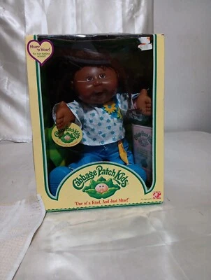 Vtg. 2004 Cabbage Patch Kids " One Of A Kind. And Just Mine ( Nina Mays )