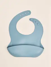Giggle & Sprout Blue Silicone Bib