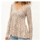 NWT Mauve Leopard Top Women’s Various Sizes Long Sleeve Hi-Lo Hem K171