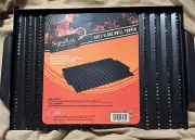 New Signature Select anti-flare grill topper