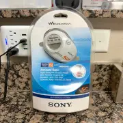 NEW!! Sony SRF-M85W S2 Sports Walkman Armband Radio Weather/FM/AM 2008