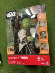 Star Wars Legendary Yoda Jedi Master Action Figure Animatronic Toy Collectible