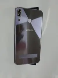 在飛比找Yahoo!奇摩拍賣優惠-*最殺小舖*ASUS 二手(中古)  5Z ZS620KL 