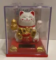 Solar Powered Maneki Neko Welcoming Lucky Beckoning Hands Waving Fortune Cat