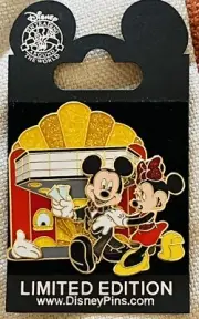 Disney NYC White Glove Mickey & Minnie Mouse at the Theater HTF Rare Pin