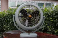 在飛比找Yahoo!奇摩拍賣優惠-1951年 美國 Vornado 38c 循環扇 電風扇