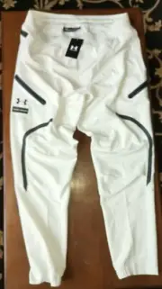 UnderArmour Men's Fitted Pants Size XL Retails $100