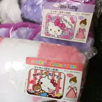 在飛比找蝦皮購物優惠-🎀日本三麗鷗正版 披肩毯 Hello Kitty 凱蒂貓 毛