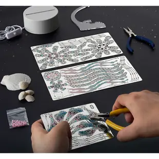 【新品】Piececool拼酷 3D立體拼圖 極光海月水母小夜燈帶USB公頭金屬組裝模型手工diy玩具擺件禮物（含支架）