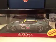 Autoart Aston Martin DBR9 1/18