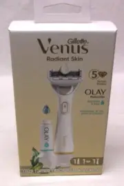 NIB Gillette Venus Radiant Skin Razor Olay Moisturizer